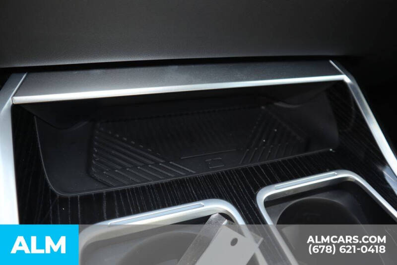 2025 BMW 7 Series 740i