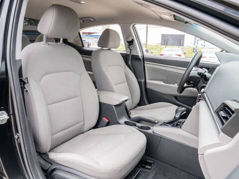2020 Hyundai Elantra