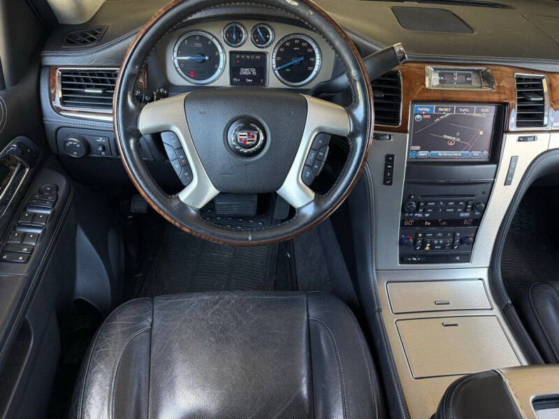 2014 Cadillac Escalade Platinum