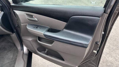 2011 Honda Odyssey EX-L w/DVD