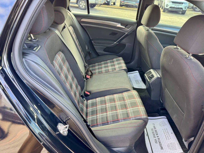 2018 Volkswagen Golf GTI S