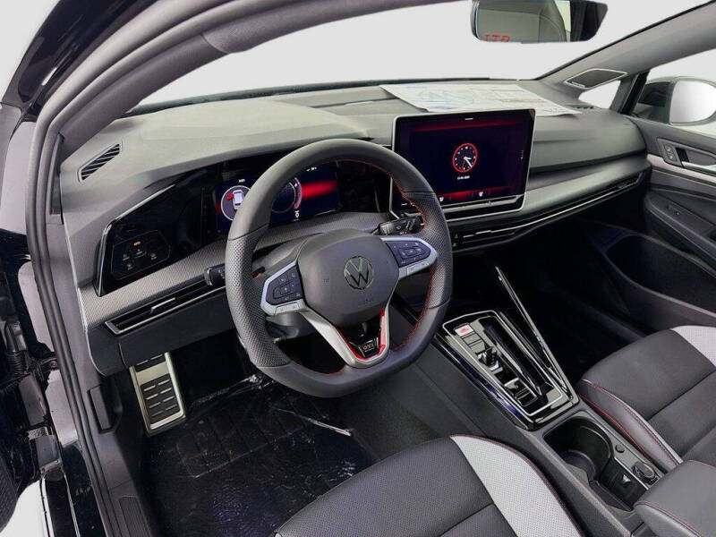 2026 Volkswagen Golf GTI SE