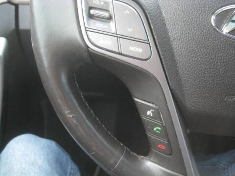 2017 Hyundai Santa Fe SE Ultimate