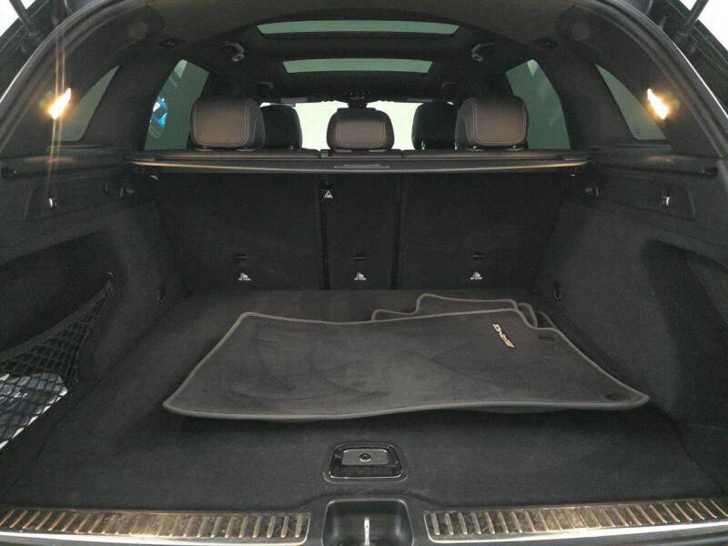 2021 Mercedes-Benz GLC GLC 300