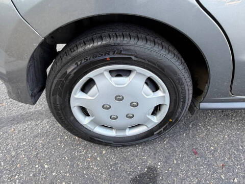 2021 Mitsubishi Mirage ES