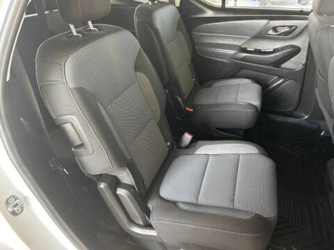 2018 Chevrolet Traverse LT Cloth