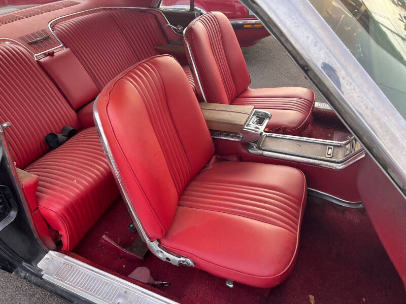 1965 Ford Thunderbird