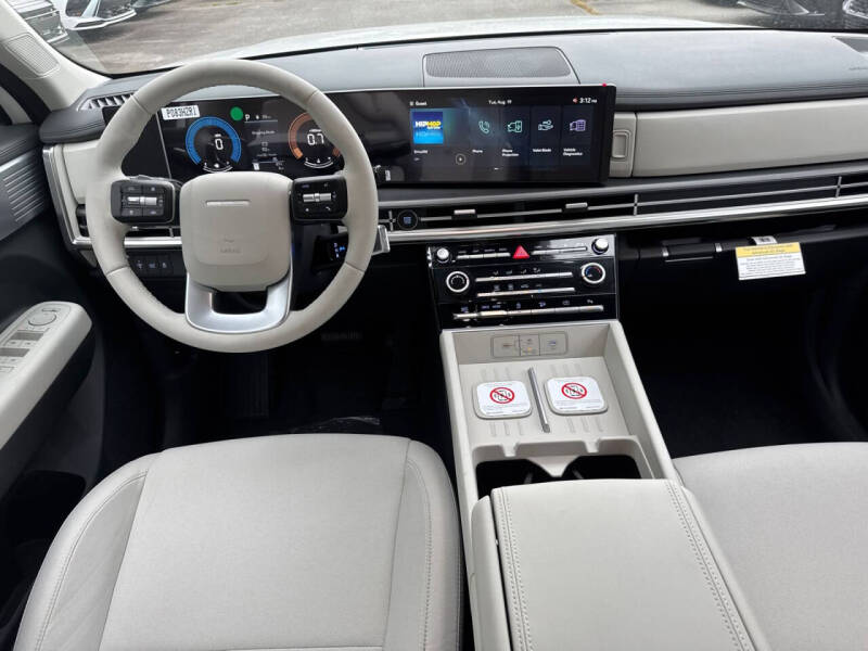 2026 Hyundai Santa Fe SE