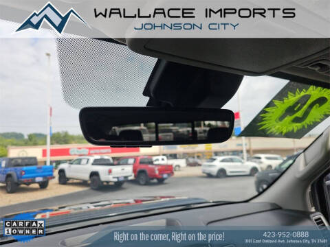 2024 Nissan Frontier SL