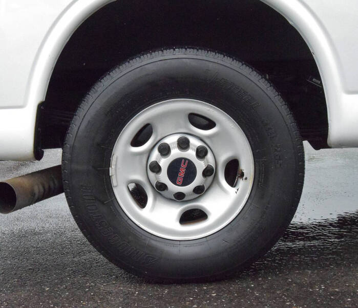 2019 GMC Savana 2500