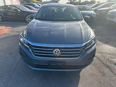 2022 Volkswagen Passat for sale at Molina Auto Sales in Hialeah FL
