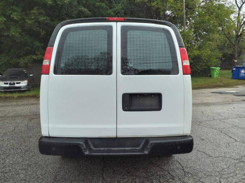 2017 Chevrolet Express 2500