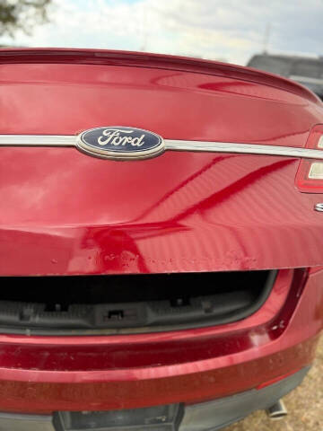 2013 Ford Taurus SEL