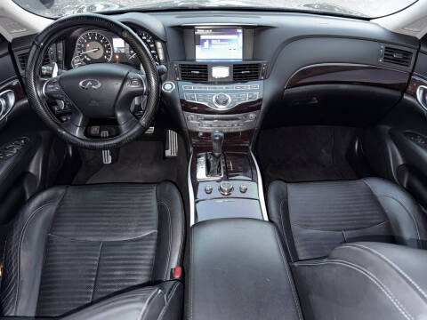 2012 Infiniti M37