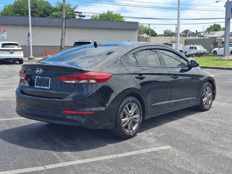 2018 Hyundai Elantra