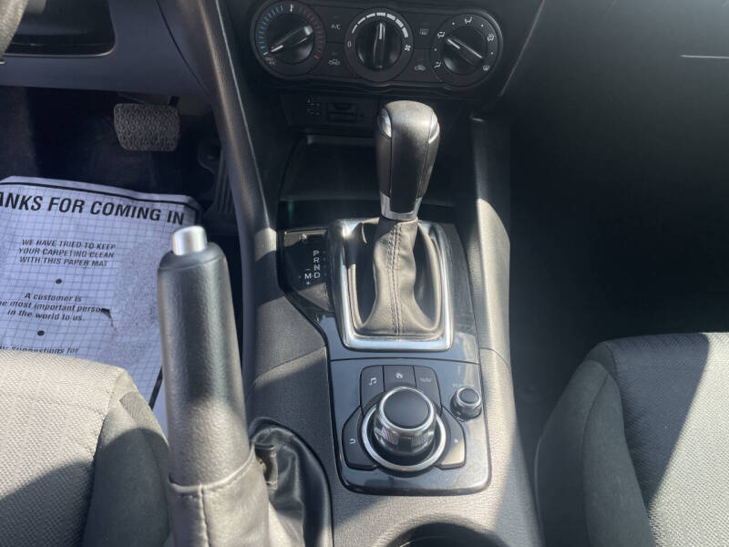 2015 Mazda MAZDA3 i Sport