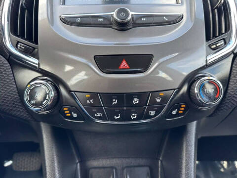 2017 Chevrolet Cruze LT Auto