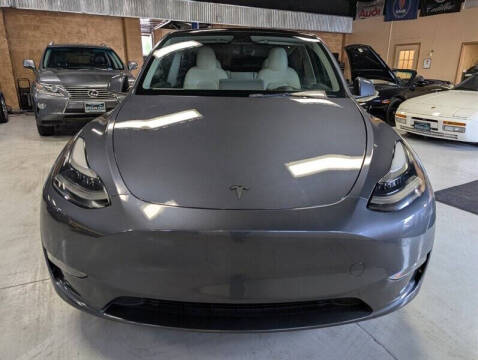 2023 Tesla Model Y Performance