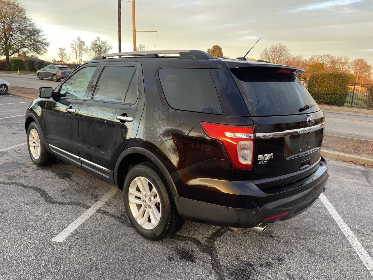 Red 2013 Ford Explorer XLT XLT 4dr SUV 2