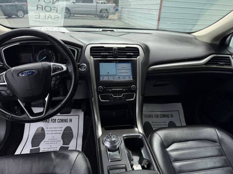 2017 Ford Fusion Energi SE Luxury