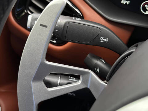 2020 Aston Martin Vantage