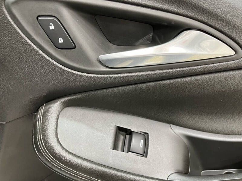 2020 Buick Encore GX Select