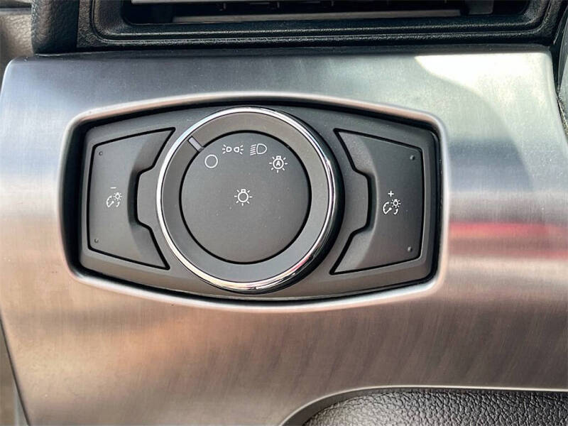 2022 Ford Mustang Mach 1