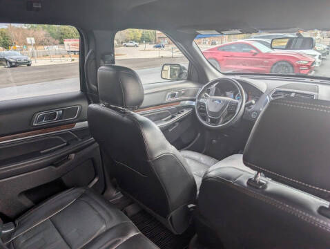 2017 Ford Explorer Limited