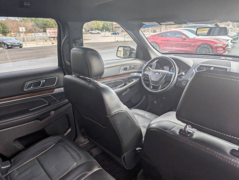 2017 Ford Explorer Limited