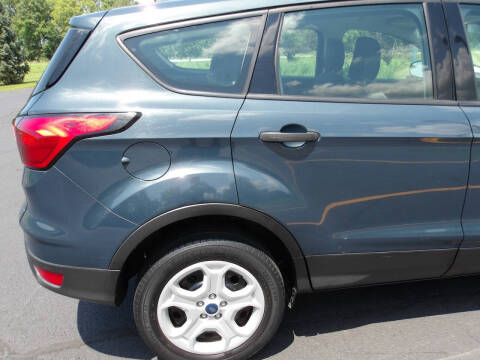 2019 Ford Escape S