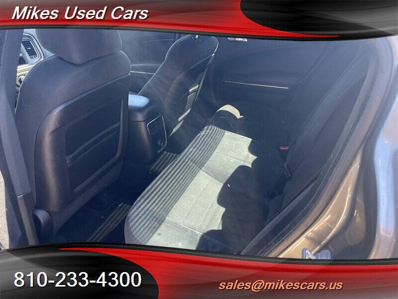 2011 Dodge Charger SE