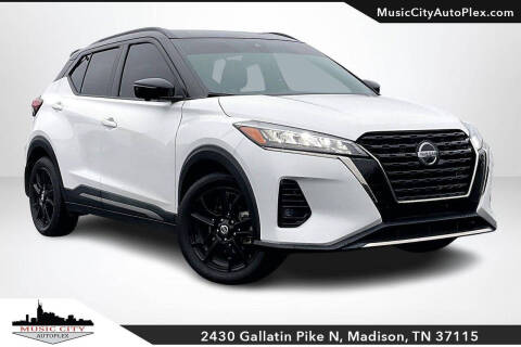 2021 Nissan Kicks SR