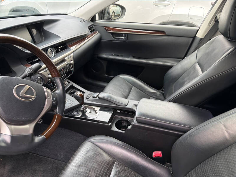 2013 Lexus ES 350