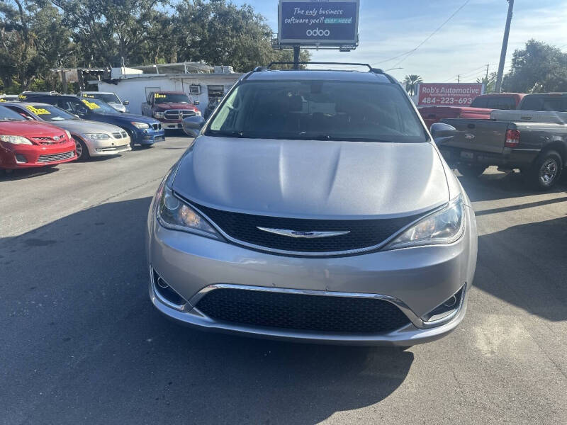 2019 Chrysler Pacifica Touring L