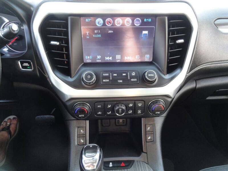 2019 GMC Acadia SLT-1