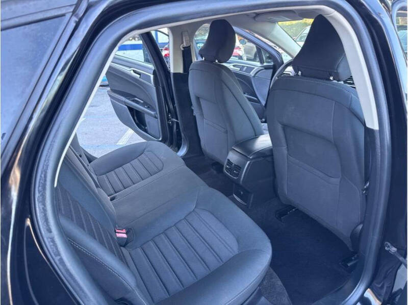 2019 Ford Fusion Hybrid SE