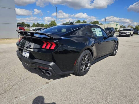 2025 Ford Mustang Dark Horse
