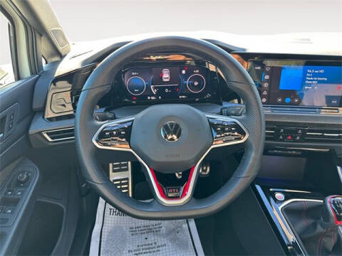 2023 Volkswagen Golf GTI SE