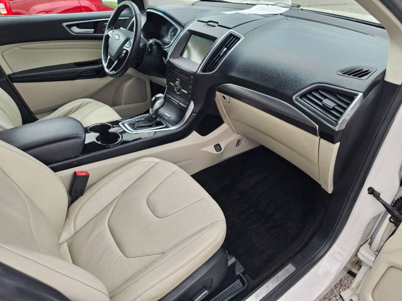 2015 Ford Edge Titanium