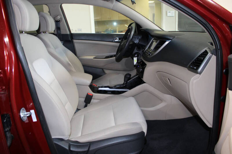 2018 Hyundai Tucson SE