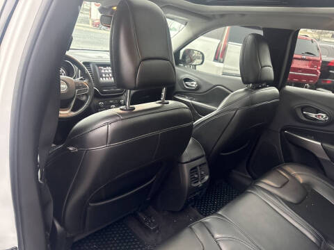 2019 Jeep Cherokee Latitude Plus