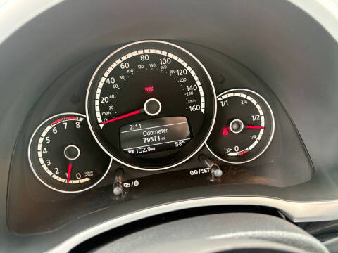 2013 Volkswagen Beetle Convertible Turbo PZEV