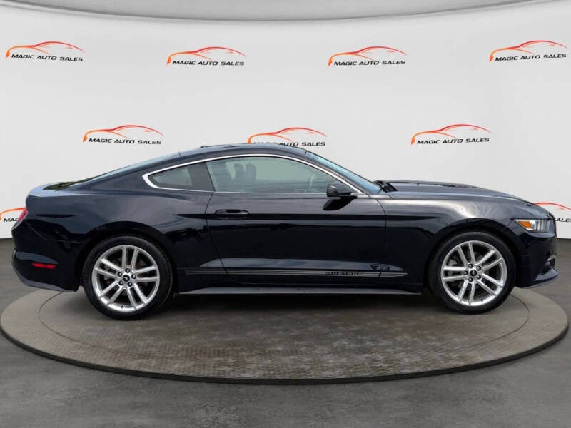 2017 Ford Mustang