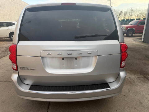 2012 Dodge Grand Caravan American Value Package