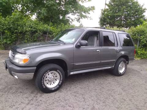 1999 Ford Explorer for sale at RTA Direct Auto Sales in Kent WA