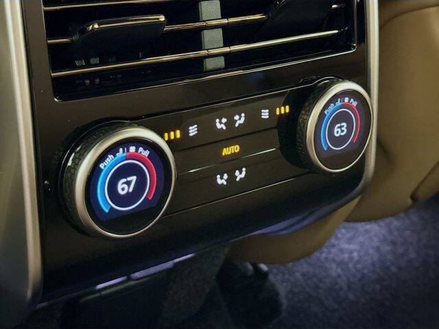 2025 Land Rover Range Rover P530 Autobiography