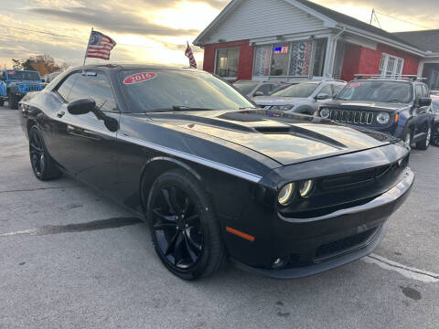 2016 Dodge Challenger SXT Plus