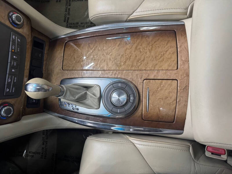 2011 Infiniti QX56