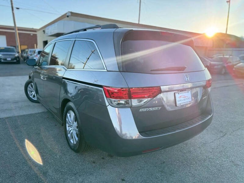 2016 Honda Odyssey SE