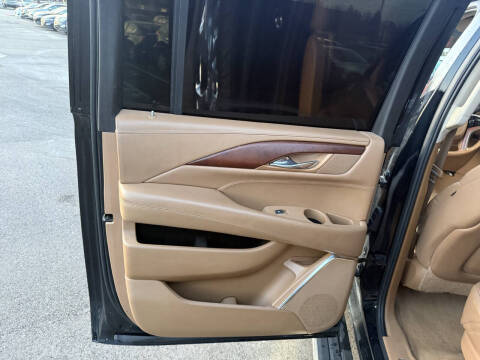 2016 Cadillac Escalade ESV Platinum